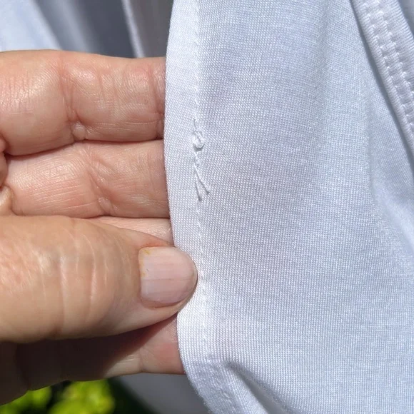 Orangetheory white tank with gold lettering and open slit in back - Picture 6 of 9